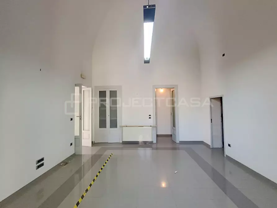 Immagine 8 di Ufficio in affitto  in Via Piave a Maglie