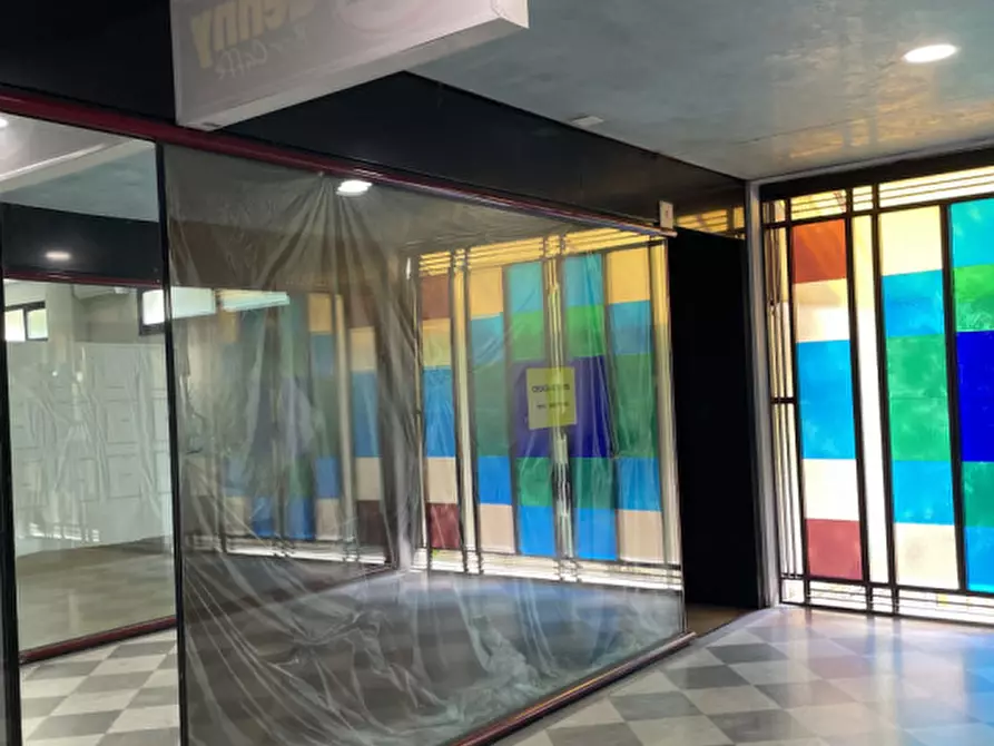 Immagine 6 di Attività commerciale in vendita  in Viale della Vittoria a Vittorio Veneto