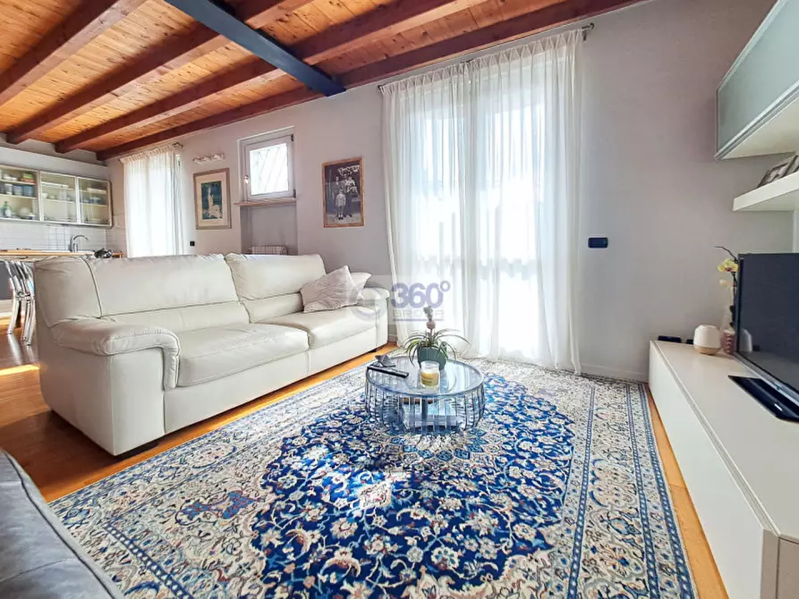 Immagine 5 di Appartamento in vendita  in Via Micanzio a Passirano