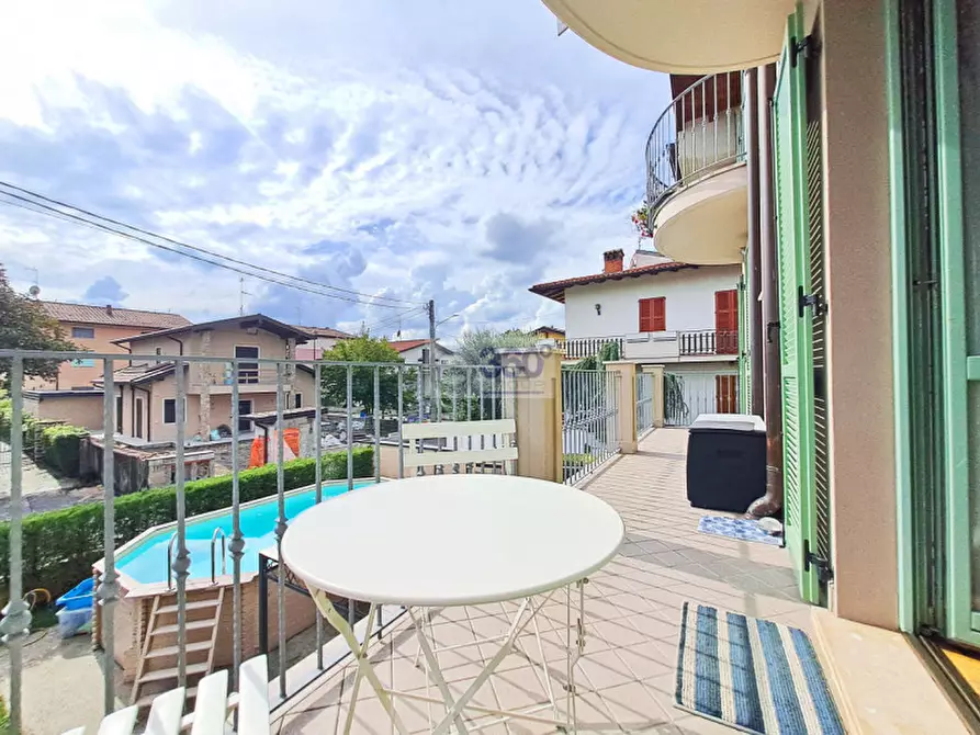 Immagine 12 di Appartamento in vendita  in Via Micanzio a Passirano