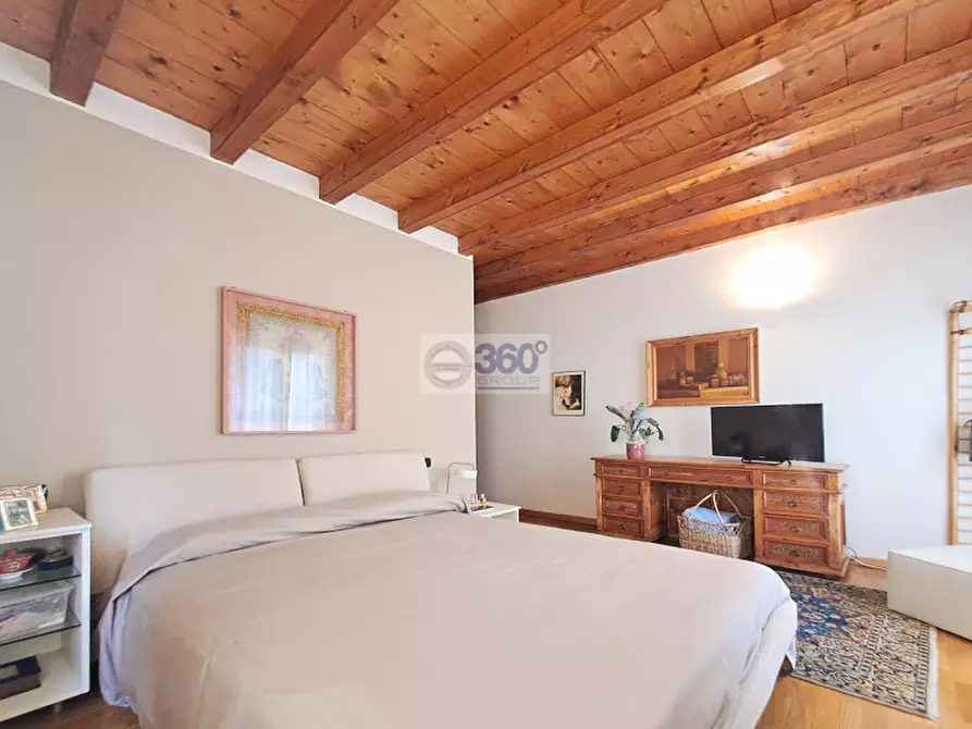 Immagine 18 di Appartamento in vendita  in Via Micanzio a Passirano