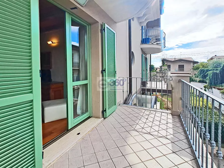 Immagine 19 di Appartamento in vendita  in Via Micanzio a Passirano