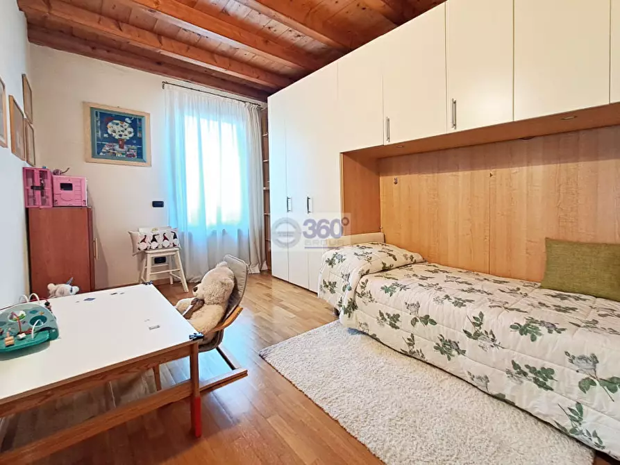 Immagine 21 di Appartamento in vendita  in Via Micanzio a Passirano