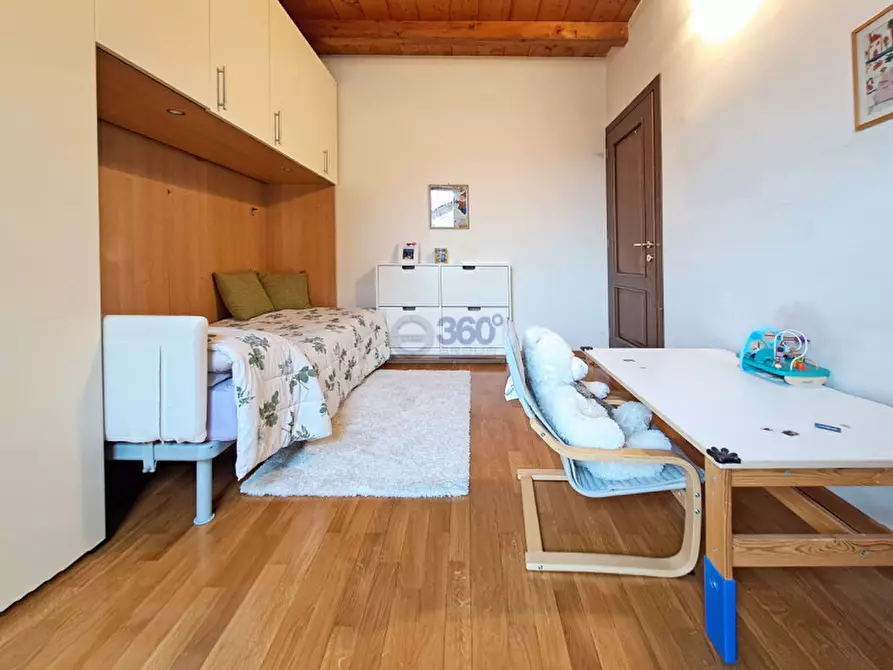 Immagine 22 di Appartamento in vendita  in Via Micanzio a Passirano