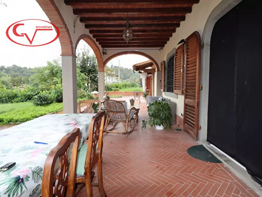 Immagine 12 di Villa in vendita  in Via Chiantigiana a Montevarchi