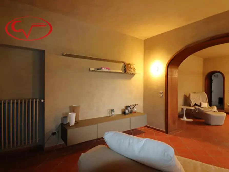Immagine 19 di Villa in vendita  in Via Chiantigiana a Montevarchi