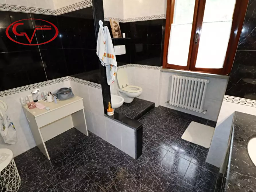 Immagine 39 di Villa in vendita  in Via Chiantigiana a Montevarchi