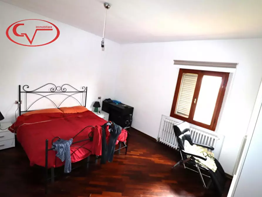 Immagine 52 di Villa in vendita  in Via Chiantigiana a Montevarchi