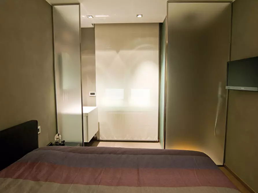 Immagine 8 di Appartamento in affitto  in Via Lorenzo il Magnifico a Roma