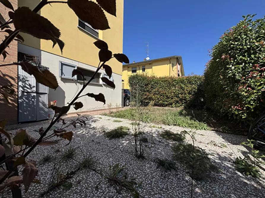 Immagine 1 di Appartamento in vendita  in Via Cesare Gennari, 2 a Torrile