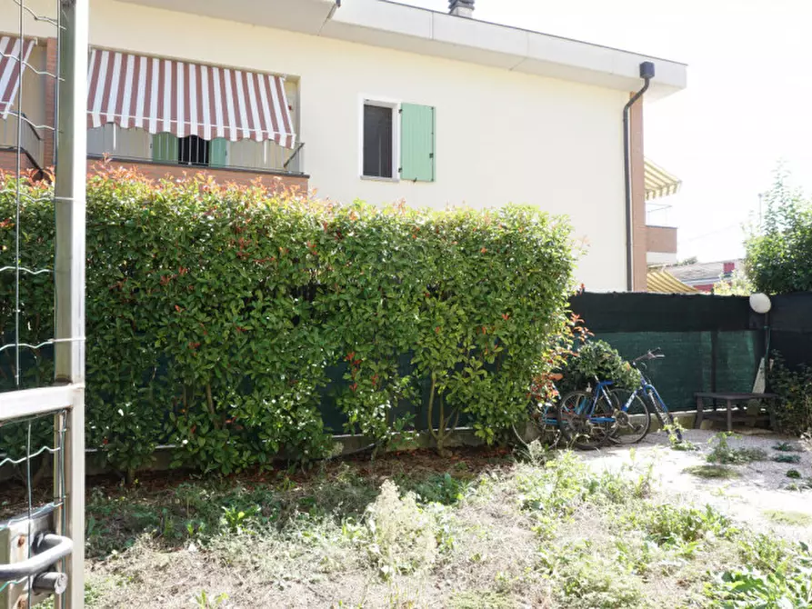 Immagine 8 di Appartamento in vendita  in Via Cesare Gennari, 2 a Torrile