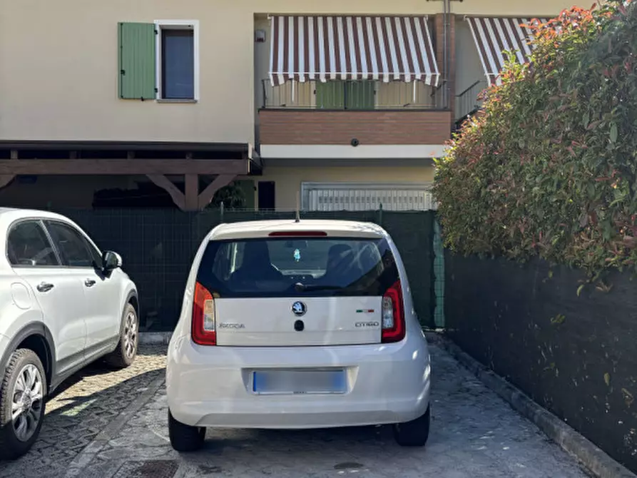 Immagine 39 di Appartamento in vendita  in Via Cesare Gennari, 2 a Torrile