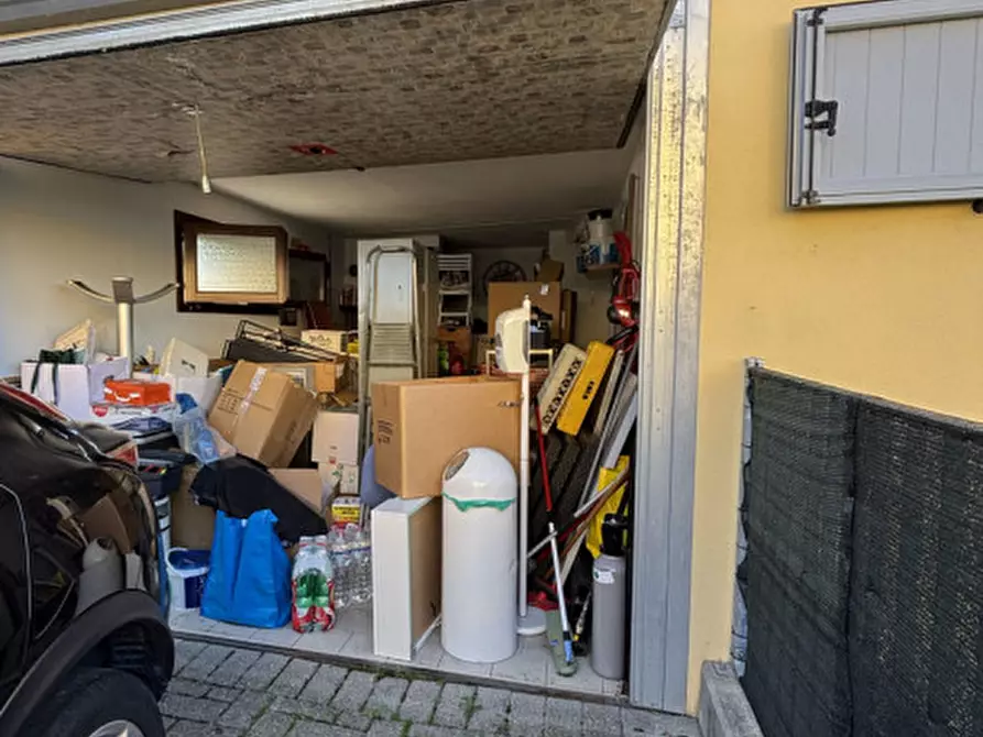 Immagine 42 di Appartamento in vendita  in Via Cesare Gennari, 2 a Torrile