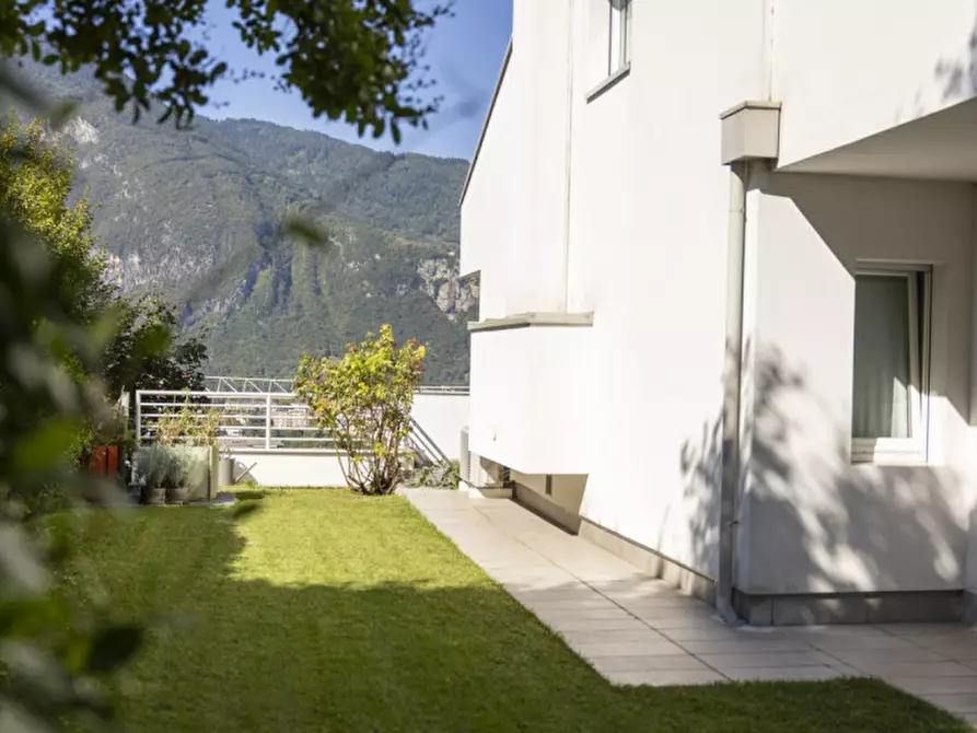 Immagine 15 di Villa in vendita  in Via Nedda Falzolgher a Trento