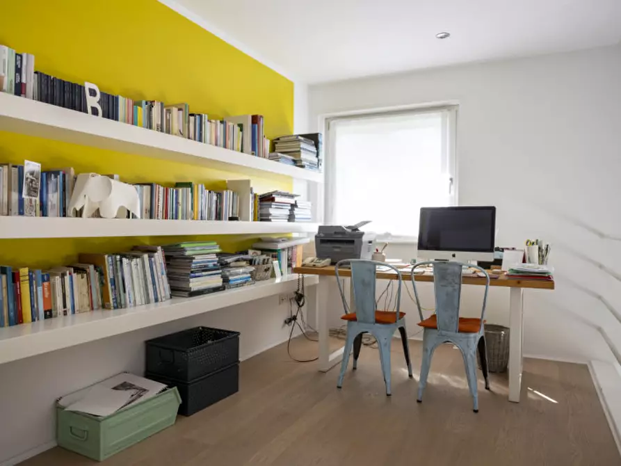 Immagine 21 di Villa in vendita  in Via Nedda Falzolgher a Trento