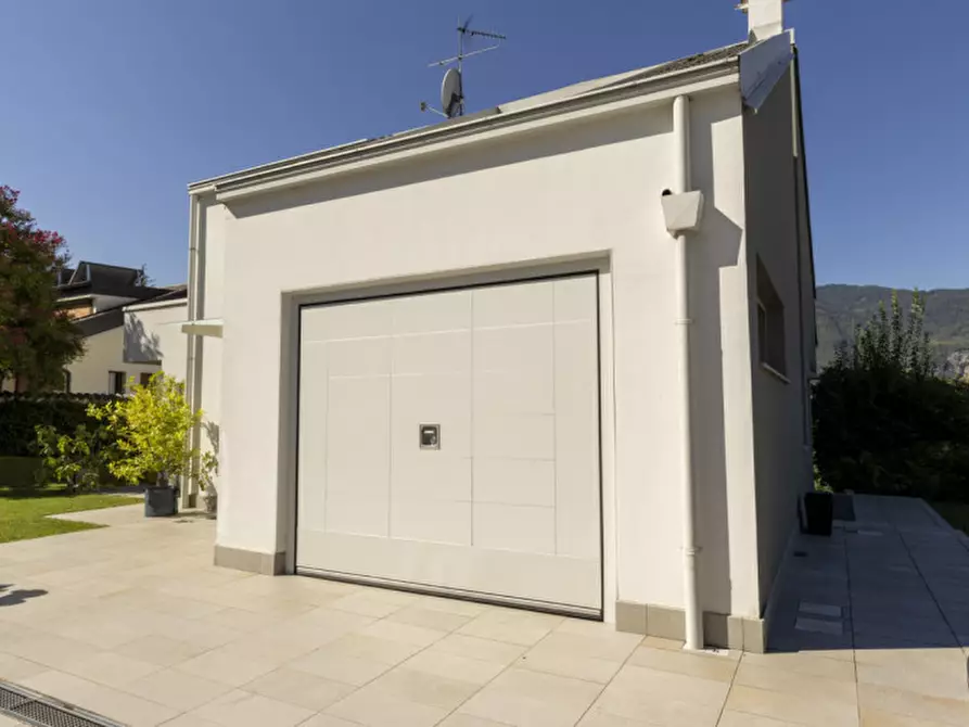 Immagine 28 di Villa in vendita  in Via Nedda Falzolgher a Trento