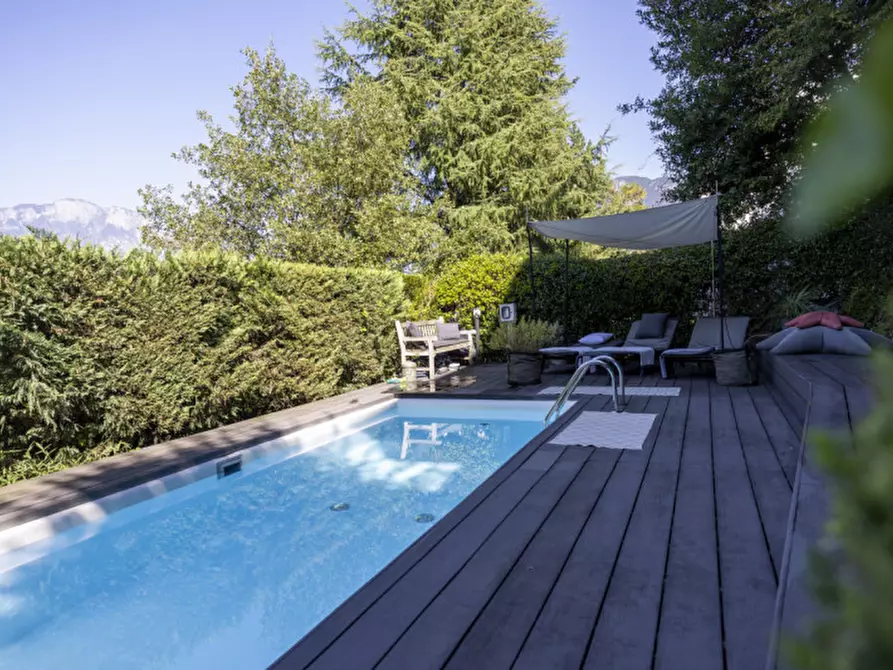 Immagine 34 di Villa in vendita  in Via Nedda Falzolgher a Trento