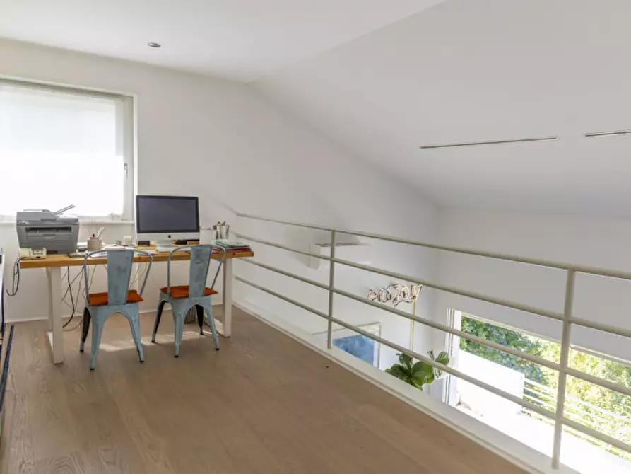 Immagine 38 di Villa in vendita  in Via Nedda Falzolgher a Trento