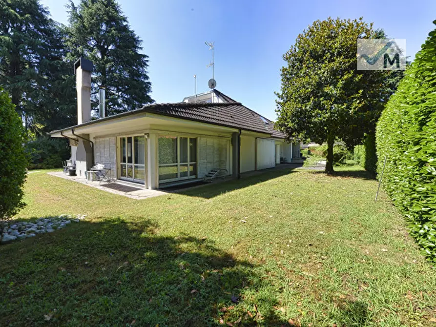 Immagine 6 di Villa in vendita  in VIA DELLA CHIOCCIOLA 49 a Carimate