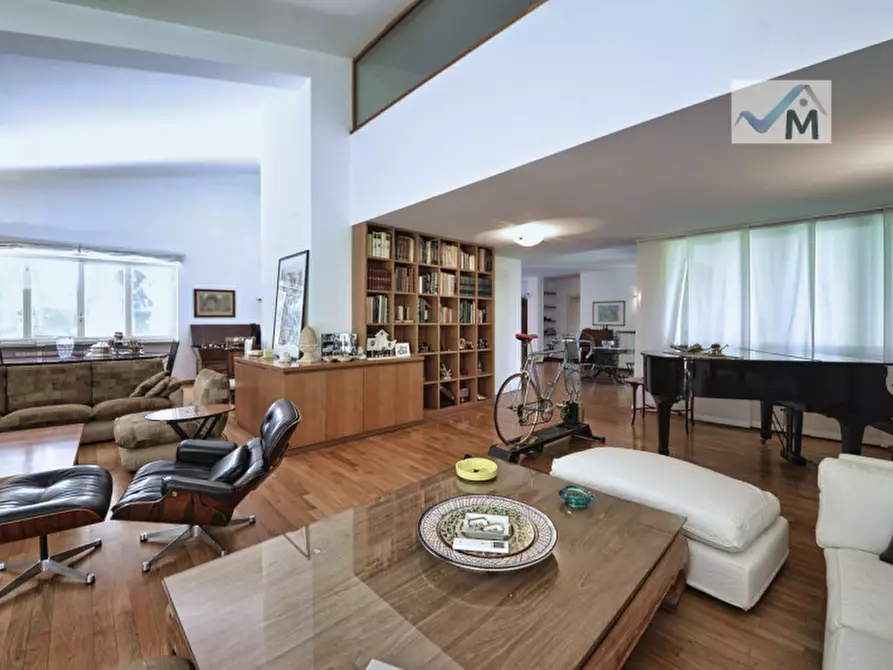 Immagine 16 di Villa in vendita  in VIA DELLA CHIOCCIOLA 49 a Carimate