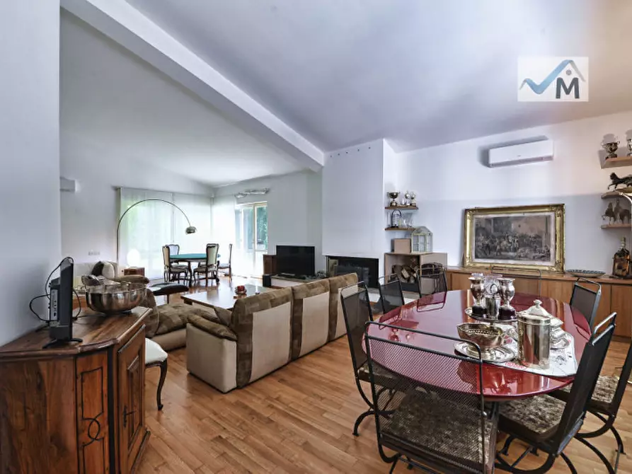 Immagine 20 di Villa in vendita  in VIA DELLA CHIOCCIOLA 49 a Carimate