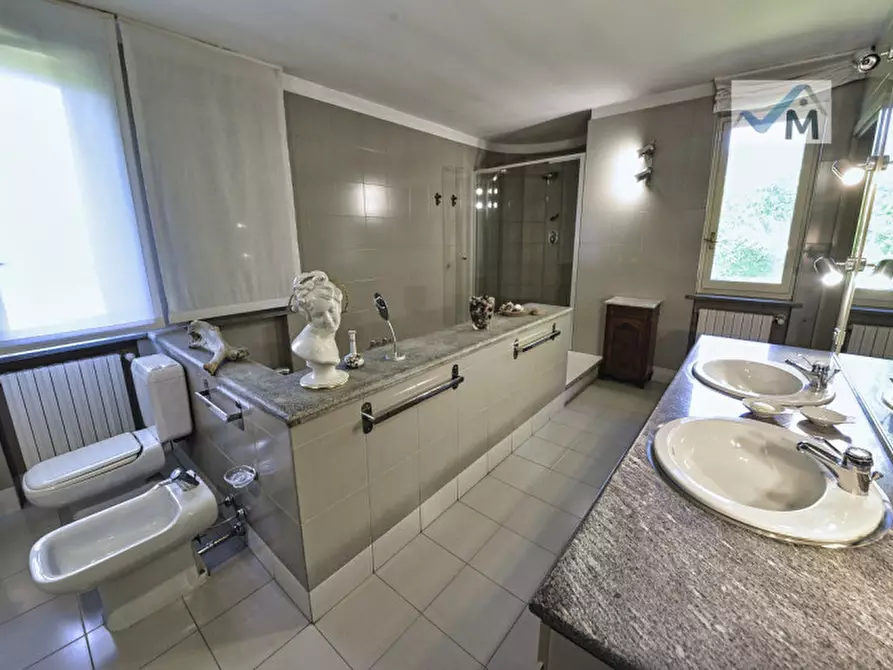 Immagine 36 di Villa in vendita  in VIA DELLA CHIOCCIOLA 49 a Carimate