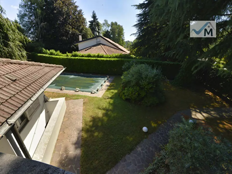 Immagine 49 di Villa in vendita  in VIA DELLA CHIOCCIOLA 49 a Carimate