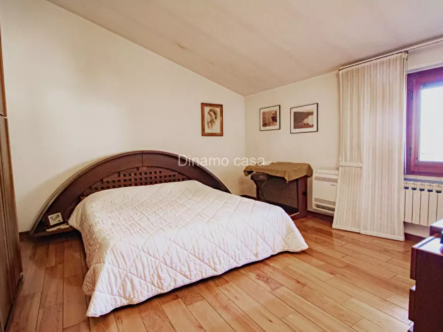 Immagine 4 di Casa indipendente in vendita  a Prato