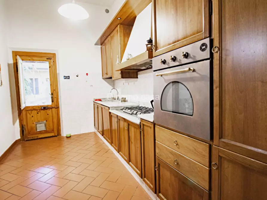 Immagine 16 di Casa indipendente in vendita  a Prato