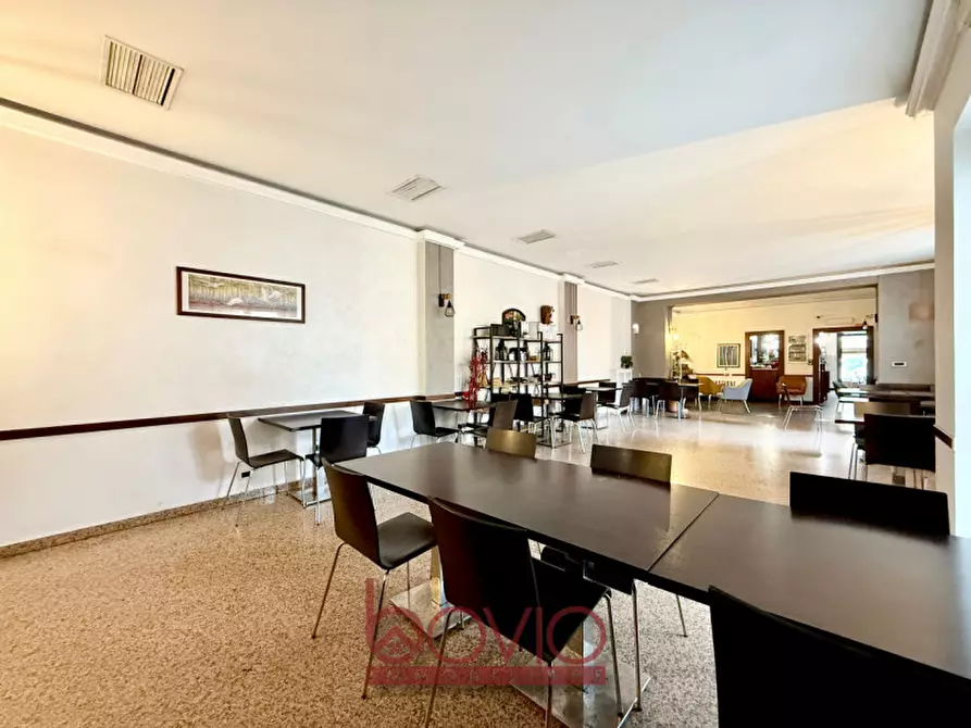 Immagine 29 di Attività commerciale in vendita  in Via Martiri della Libertà 104 a San Mauro Torinese