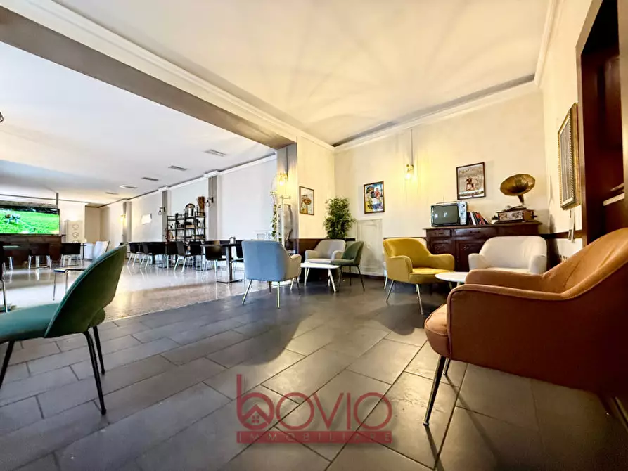 Immagine 32 di Attività commerciale in vendita  in Via Martiri della Libertà 104 a San Mauro Torinese