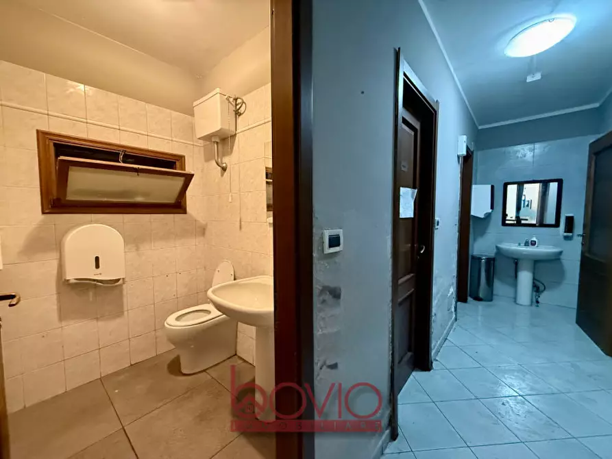 Immagine 61 di Attività commerciale in vendita  in Via Martiri della Libertà 104 a San Mauro Torinese