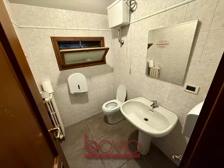 Immagine 62 di Attività commerciale in vendita  in Via Martiri della Libertà 104 a San Mauro Torinese