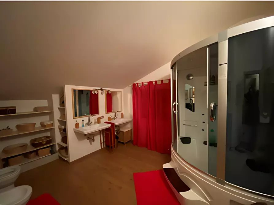 Immagine 11 di Villa in vendita  in località Boirolo a Tresivio