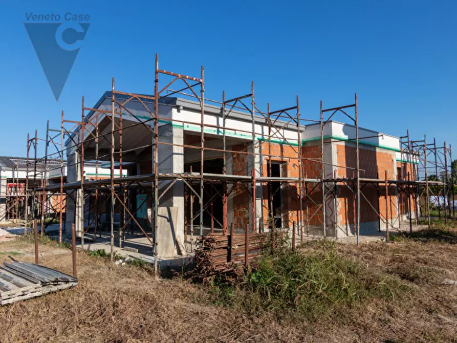 Immagine 19 di Casa indipendente in vendita  a Legnaro