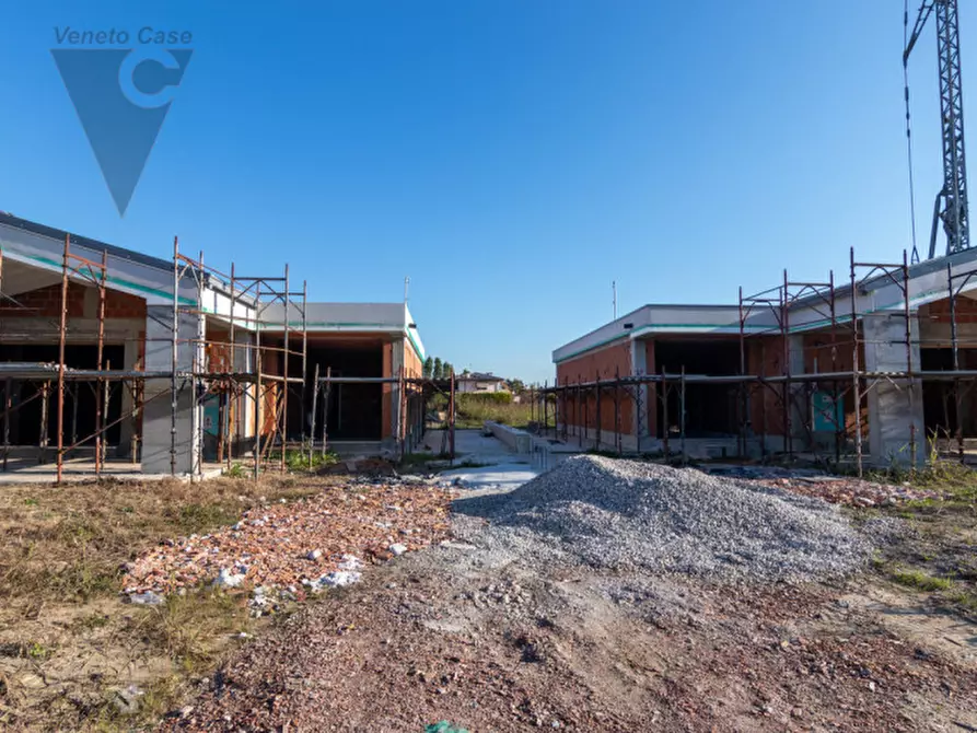 Immagine 20 di Casa indipendente in vendita  a Legnaro