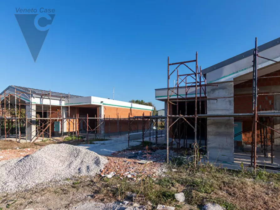Immagine 21 di Casa indipendente in vendita  a Legnaro