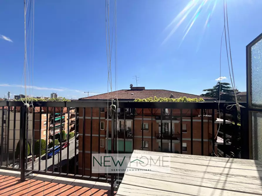 Immagine 6 di Camera in affitto  in Via Villa Cozza 24 a Verona