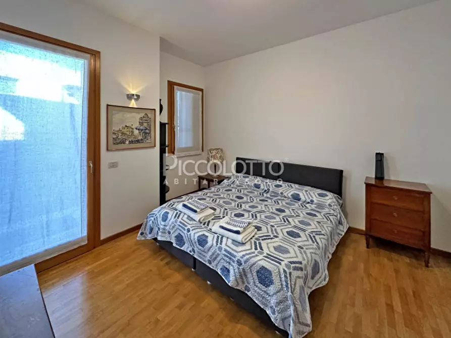 Immagine 6 di Appartamento in vendita  in via Leonardo da Vinci a Asolo