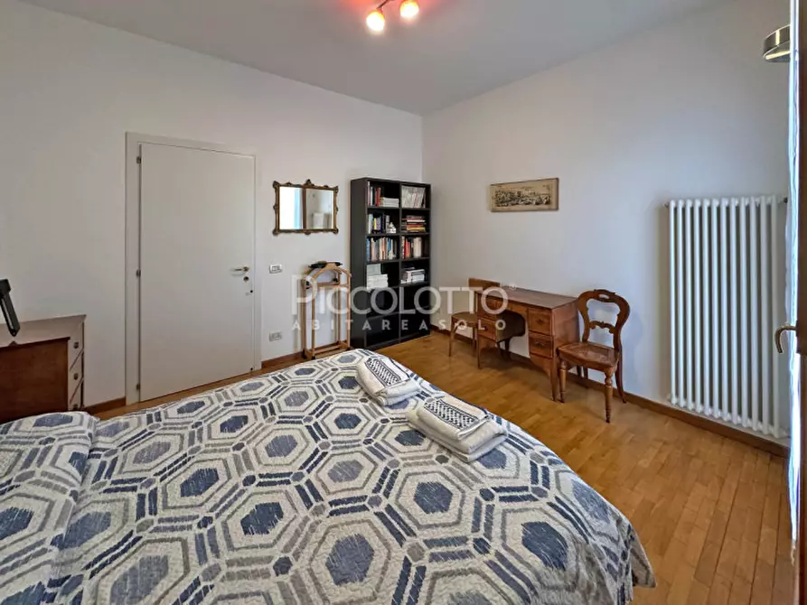 Immagine 7 di Appartamento in vendita  in via Leonardo da Vinci a Asolo