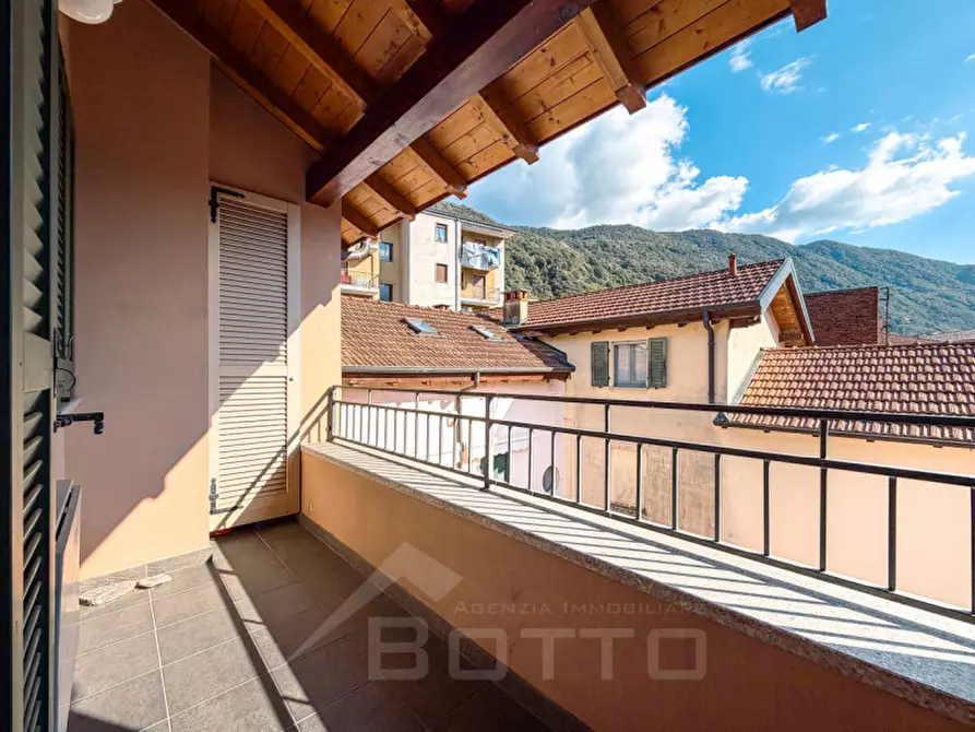 Immagine 22 di Appartamento in vendita  in Via Giuseppe Mazzini 31 a Omegna