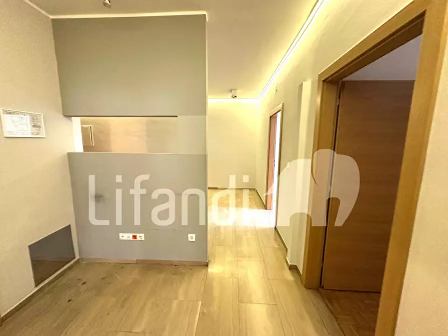 Immagine 7 di Appartamento in vendita  in Theaterplatz - Piazza Teatro a Merano .Meran.