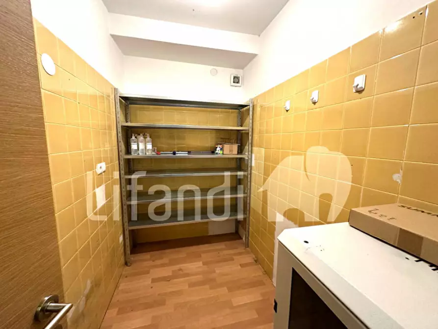 Immagine 8 di Appartamento in vendita  in Theaterplatz - Piazza Teatro a Merano .Meran.