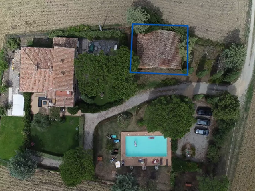 Immagine 6 di Rustico / casale in vendita  a Perugia
