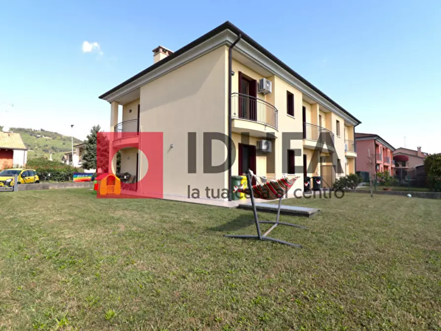 Immagine 2 di Appartamento in vendita  in Via Piave a Farra Di Soligo