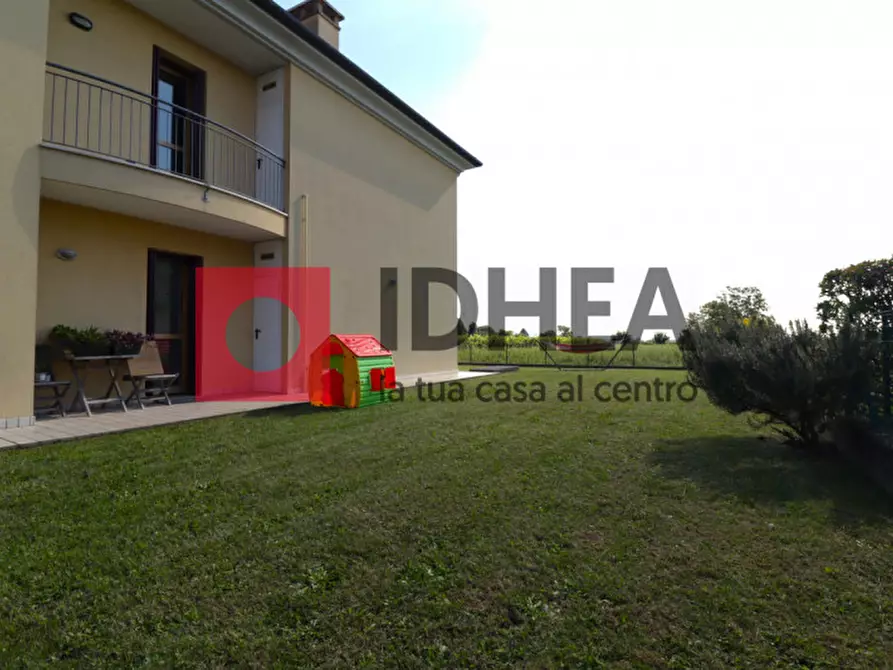 Immagine 14 di Appartamento in vendita  in Via Piave a Farra Di Soligo