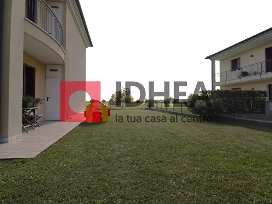 Immagine 15 di Appartamento in vendita  in Via Piave a Farra Di Soligo