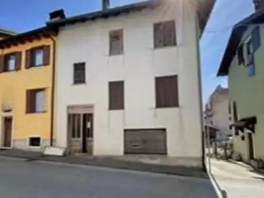 Immagine 1 di Appartamento in vendita  in Via Sorriva, 80 a Sovramonte