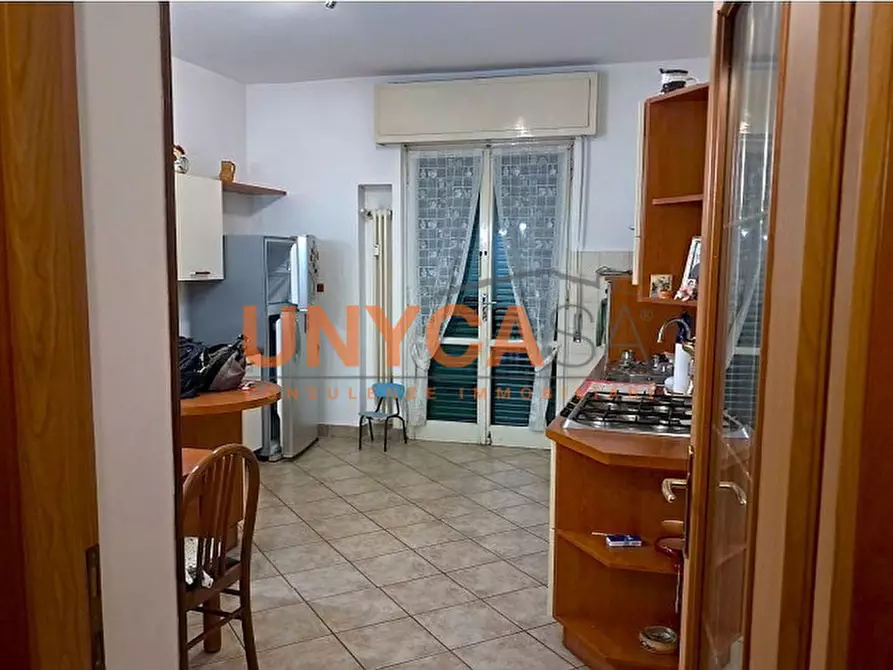 Immagine 3 di Appartamento in vendita  in Via Adriano Cristofoli a Verona