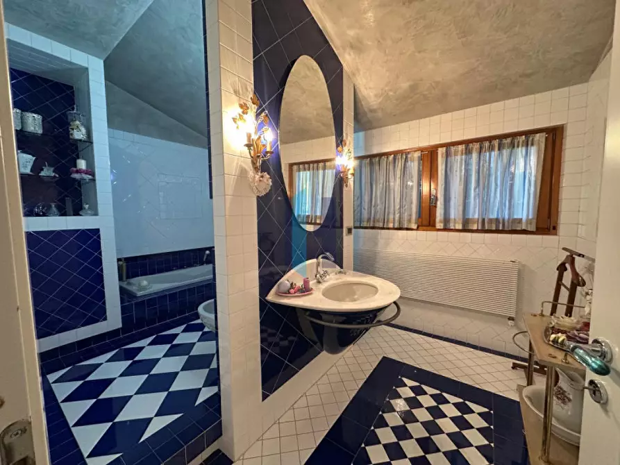 Immagine 17 di Villa in vendita  in VIA PUGLIA a Leno